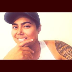 Meet your Posher, Leafe